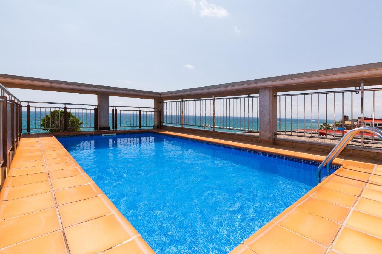 Apartament Uhc Las Palmas Salou Zewnętrze zdjęcie