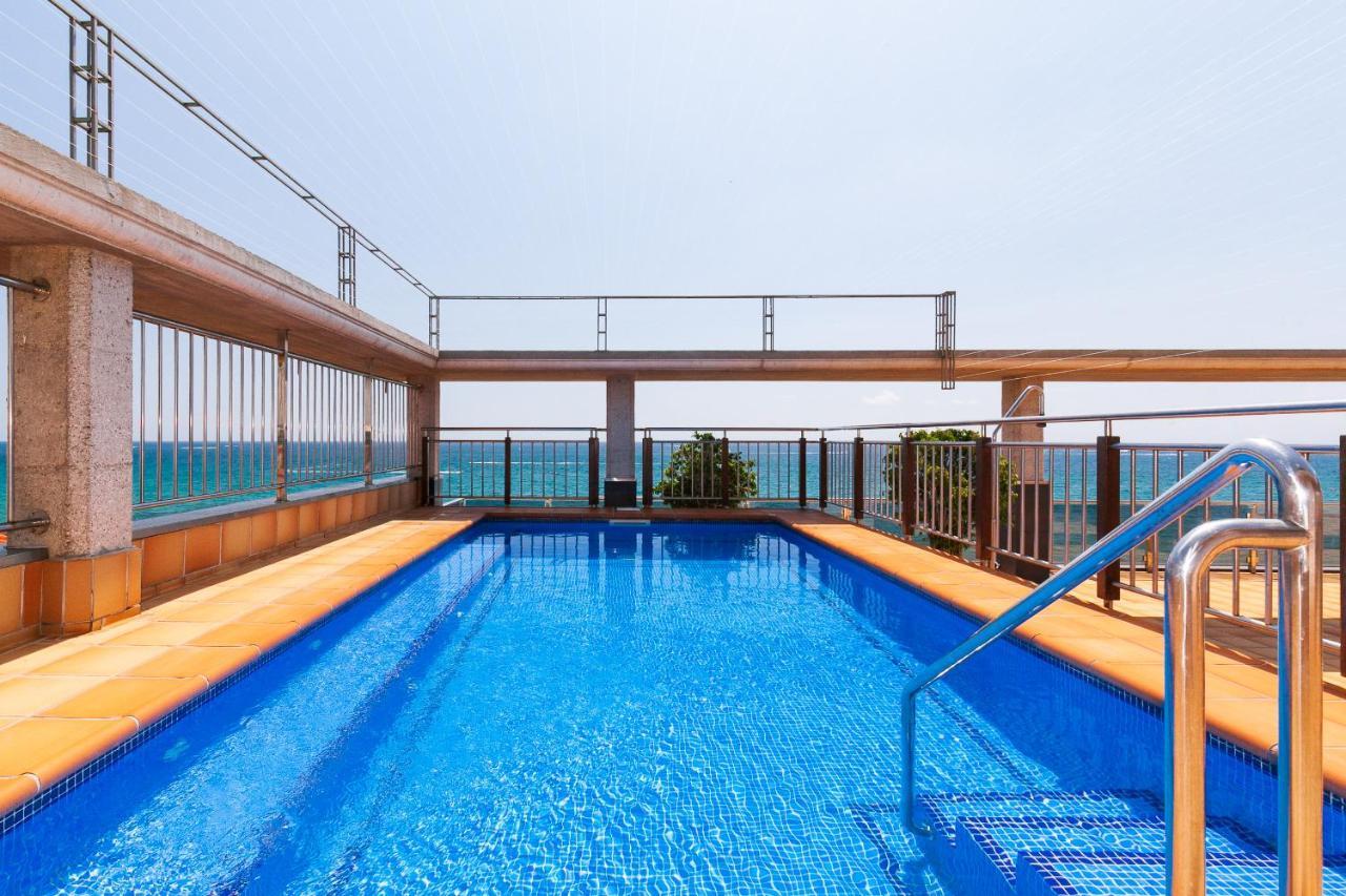 Apartament Uhc Las Palmas Salou Zewnętrze zdjęcie